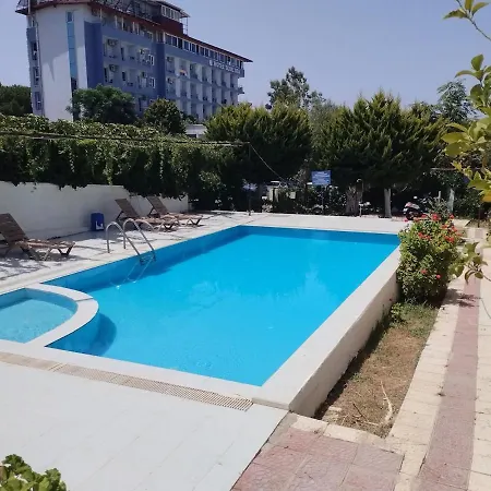 Luxury With Full Sea Views, Only 100 Meters From The Sea Апартаменты *