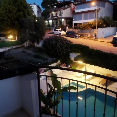 Luxury With Full Sea Views, Only 100 Meters From The Sea Διαμέρισμα Κουσάντασι